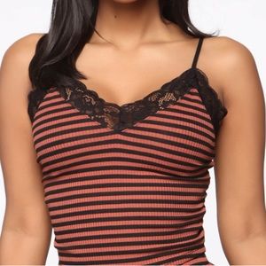 Pink and black striped crop with lace from bozzolo size s